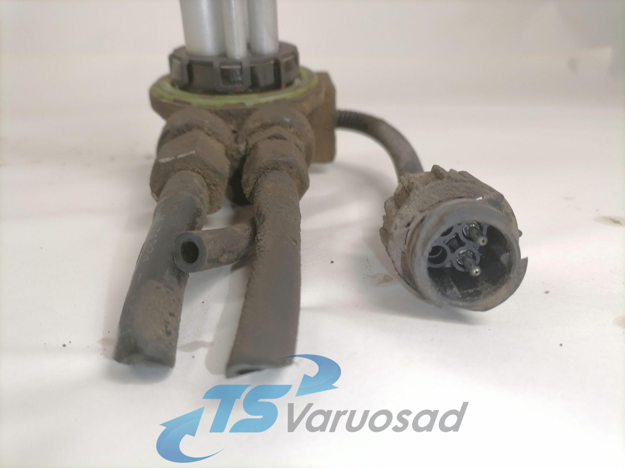 MAN Fuel pick up 81272036030 - Sistema de combustível para Camião: foto 2 MAN Fuel pick up 81272036030 - Sistema de combustível para Camião: foto 2