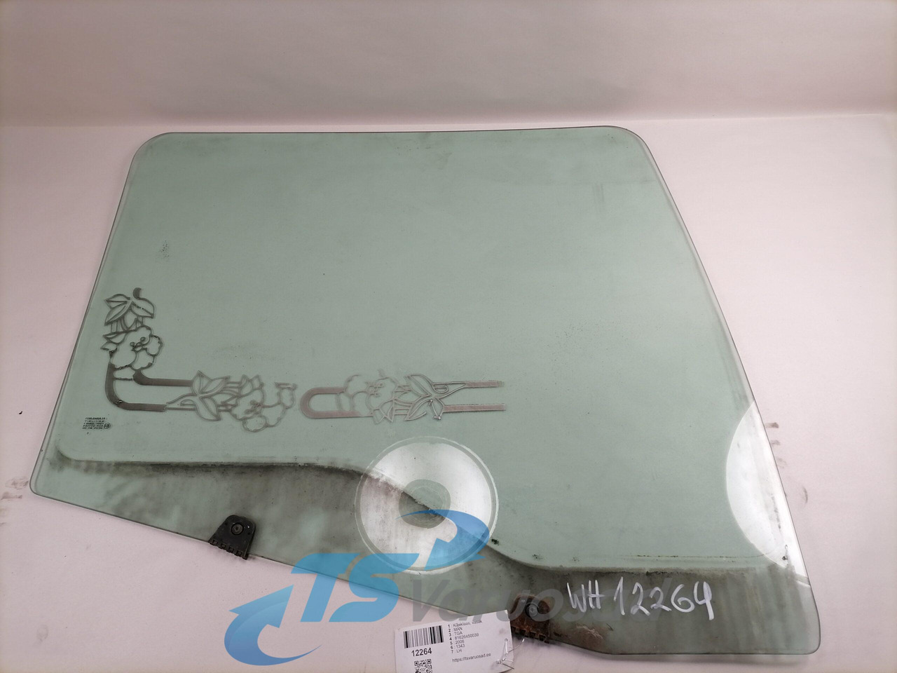 MAN Küljeklaas, vasak 81626450039 - Vidro e peças para Camião: foto 2 MAN Küljeklaas, vasak 81626450039 - Vidro e peças para Camião: foto 2