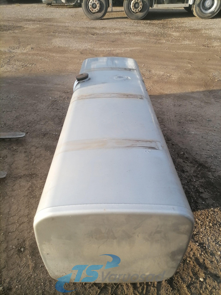 MAN Kütusepaak 800L 81122015598 - Tanque de combustível para Camião: foto 3 MAN Kütusepaak 800L 81122015598 - Tanque de combustível para Camião: foto 3