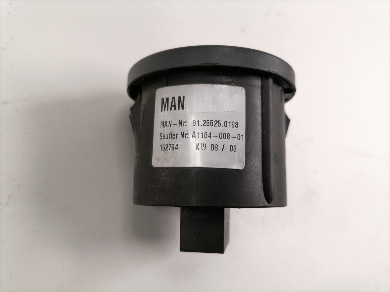 MAN Lüliti, esituled 81255250193 - Cabine para Camião: foto 5 MAN Lüliti, esituled 81255250193 - Cabine para Camião: foto 5