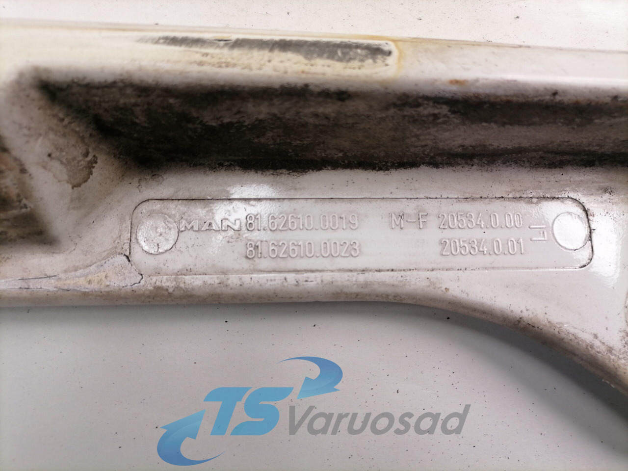 MAN Ukse pikendus, vasak 81626100019 - Porta e peças para Camião: foto 3 MAN Ukse pikendus, vasak 81626100019 - Porta e peças para Camião: foto 3