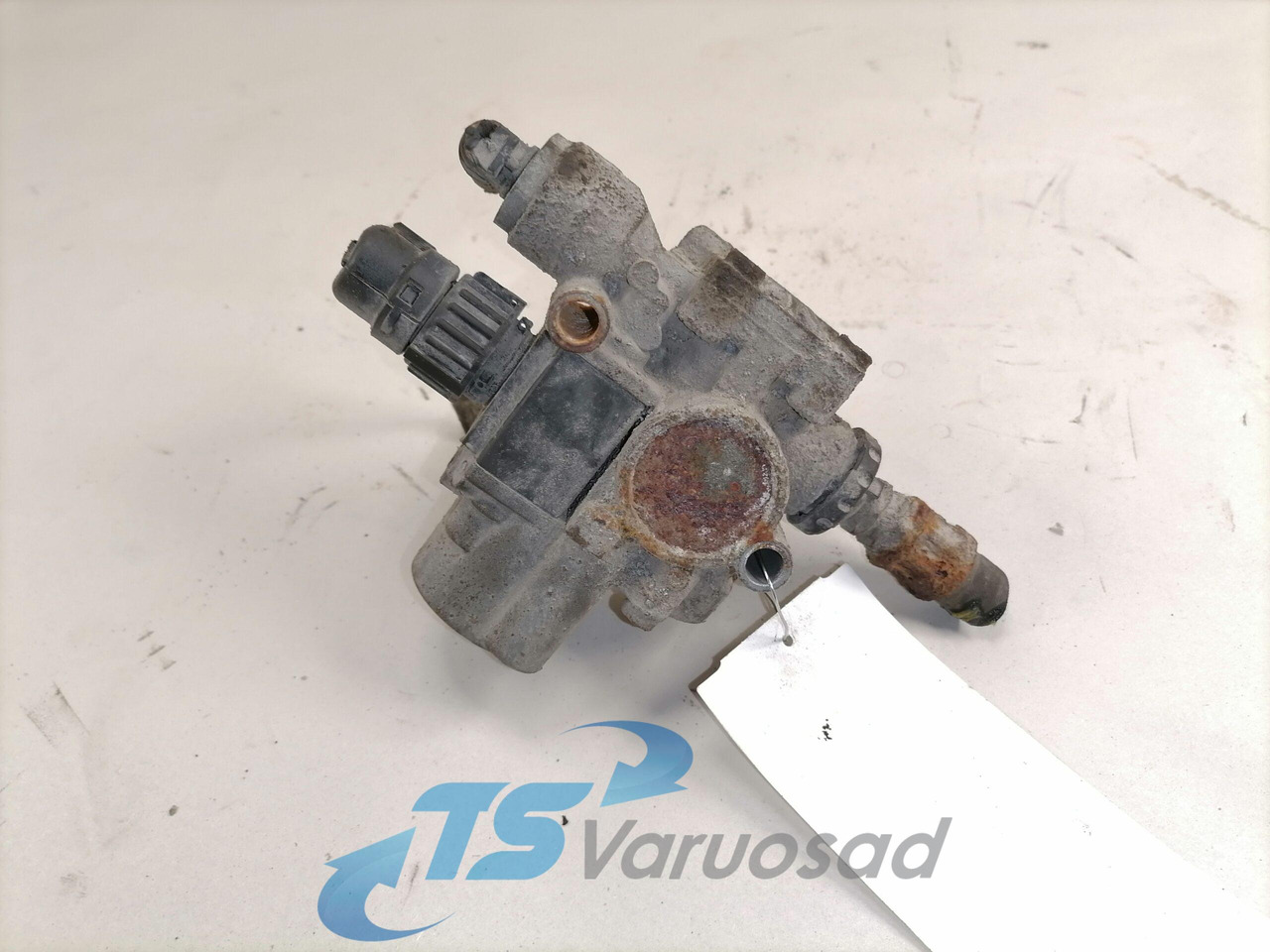 Mercedes-Benz ABS brake valve 0044296544 - Válvula de freio para Camião: foto 2 Mercedes-Benz ABS brake valve 0044296544 - Válvula de freio para Camião: foto 2