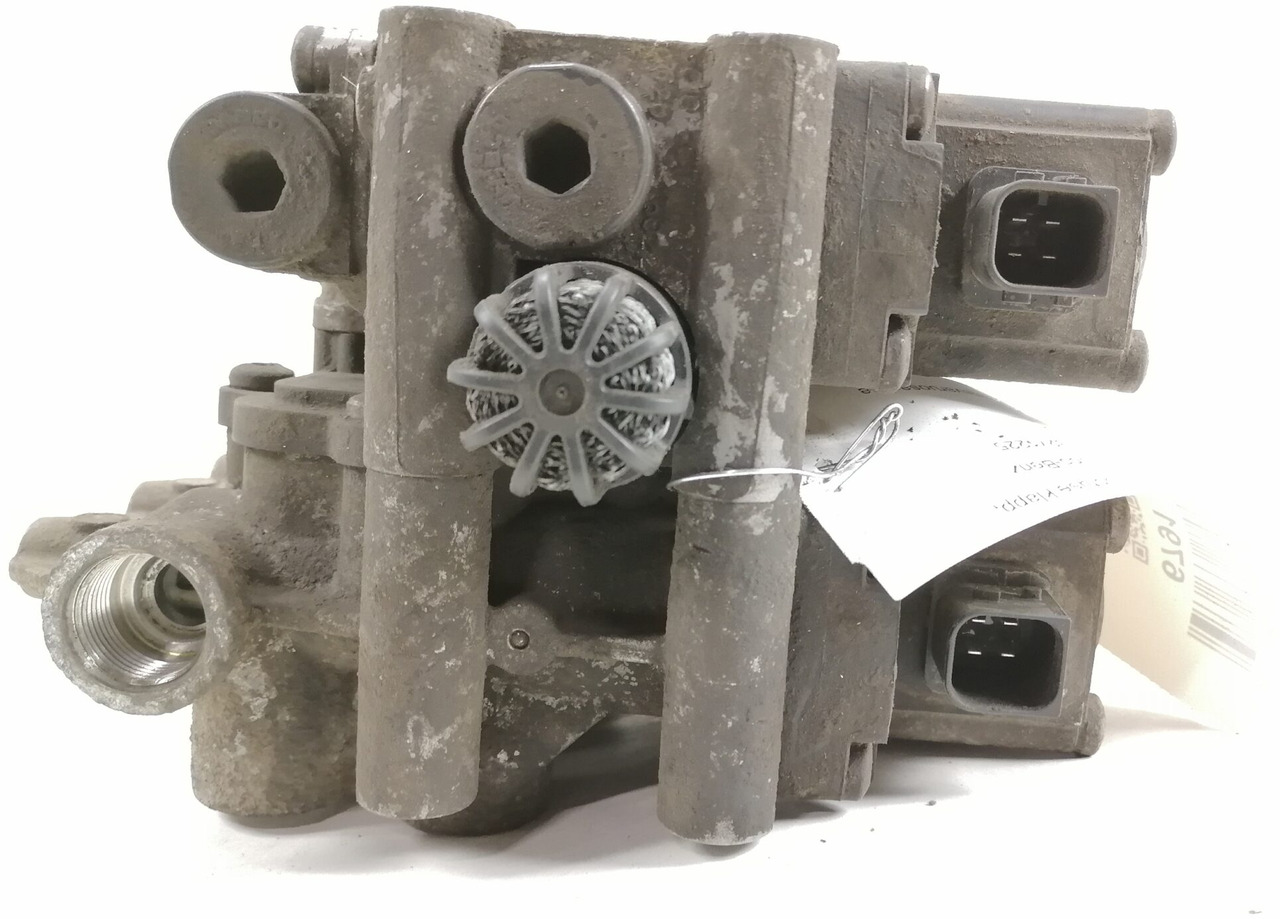 Mercedes-Benz Air suspension control valve, ECAS A0013271225 - Válvula de freio para Camião: foto 4 Mercedes-Benz Air suspension control valve, ECAS A0013271225 - Válvula de freio para Camião: foto 4