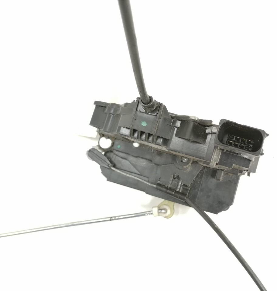 Mercedes-Benz Door lock A9607230001 - Porta e peças para Camião: foto 4 Mercedes-Benz Door lock A9607230001 - Porta e peças para Camião: foto 4
