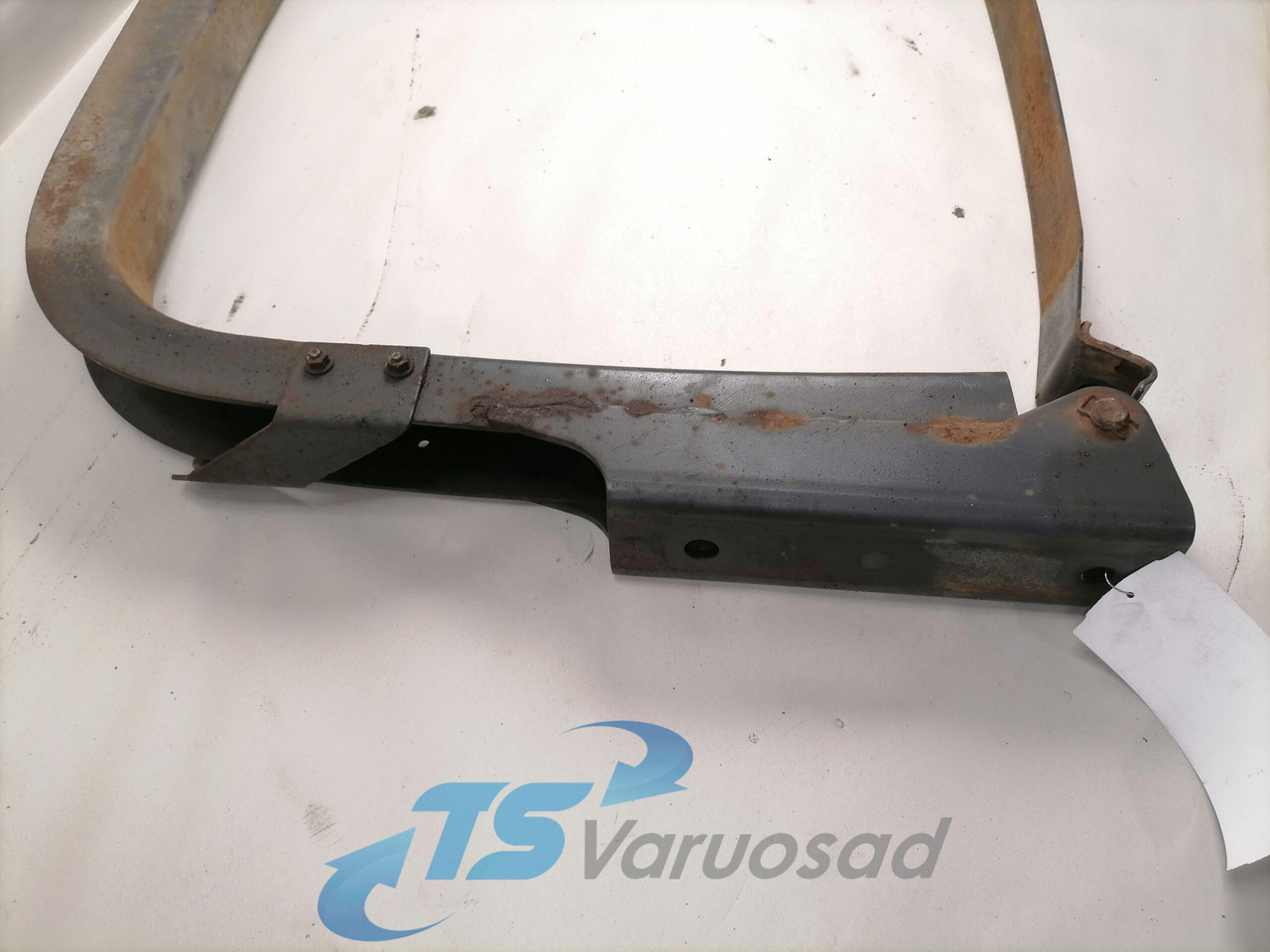Mercedes-Benz Kütusepaagi kandur, MB A9414703142 - Tanque de combustível para Camião: foto 2 Mercedes-Benz Kütusepaagi kandur, MB A9414703142 - Tanque de combustível para Camião: foto 2