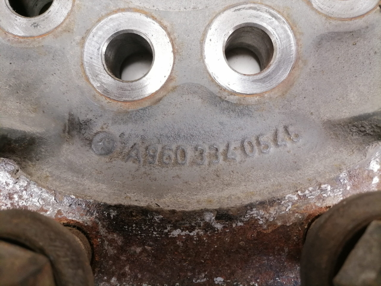 Mercedes-Benz Rattarummu flants, esisild A9603340545 - Cubo de roda para Camião: foto 4 Mercedes-Benz Rattarummu flants, esisild A9603340545 - Cubo de roda para Camião: foto 4