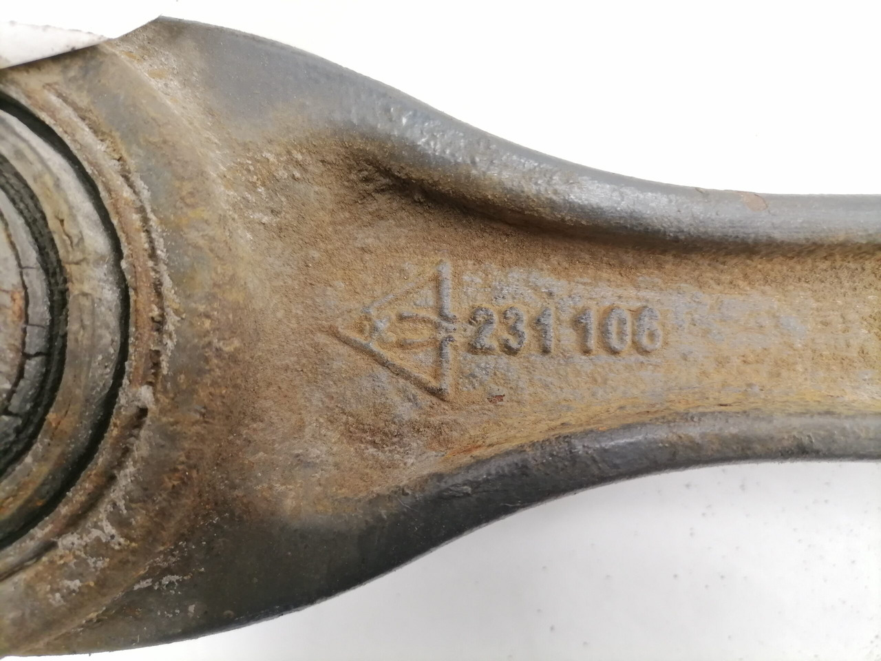 Mercedes-Benz Torque rod A9603300311 - Eixo e peças para Camião: foto 4 Mercedes-Benz Torque rod A9603300311 - Eixo e peças para Camião: foto 4