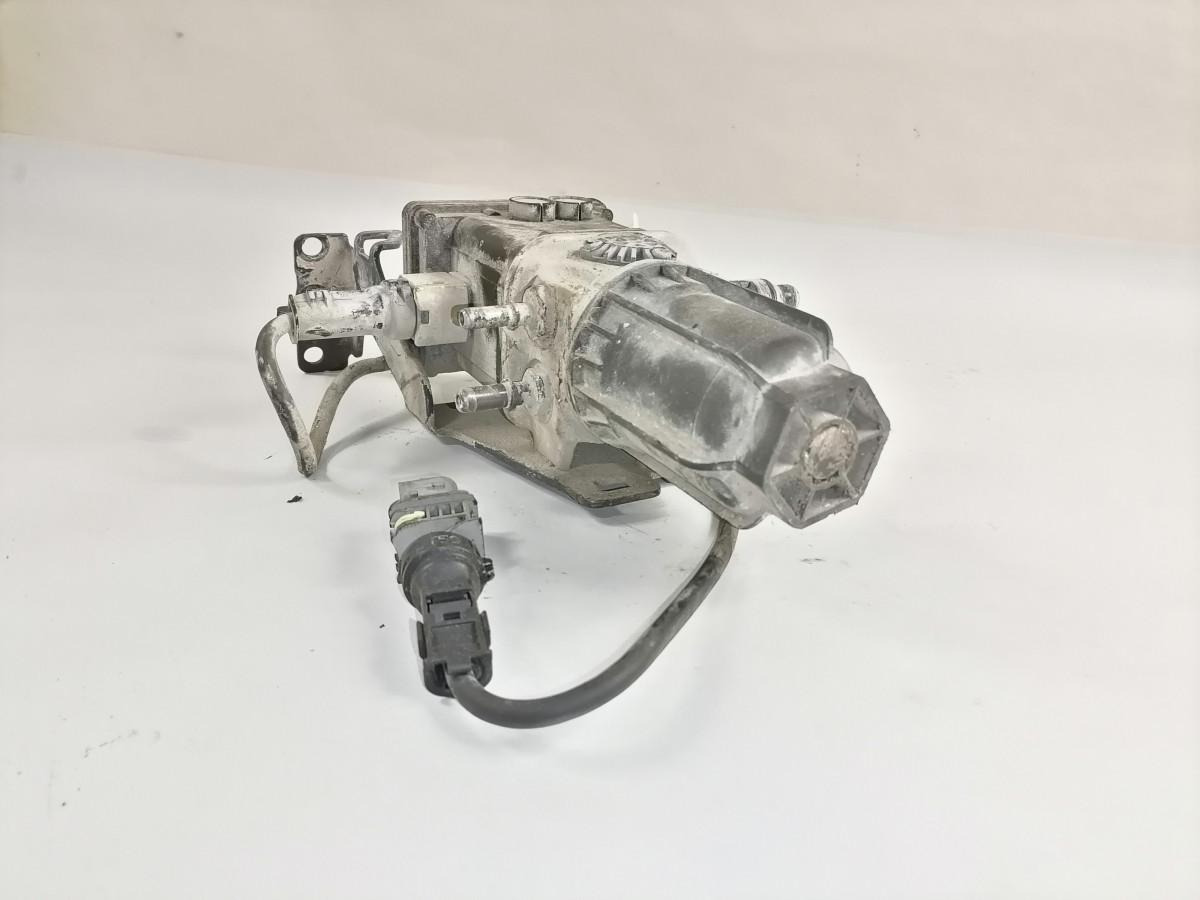 Scania ADBlue pump 2963717 - Sistema de combustível para Camião: foto 4 Scania ADBlue pump 2963717 - Sistema de combustível para Camião: foto 4