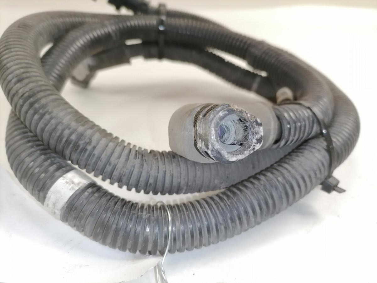 Scania Ad Blue cable 2277632 - Sistema de combustível para Camião: foto 3 Scania Ad Blue cable 2277632 - Sistema de combustível para Camião: foto 3