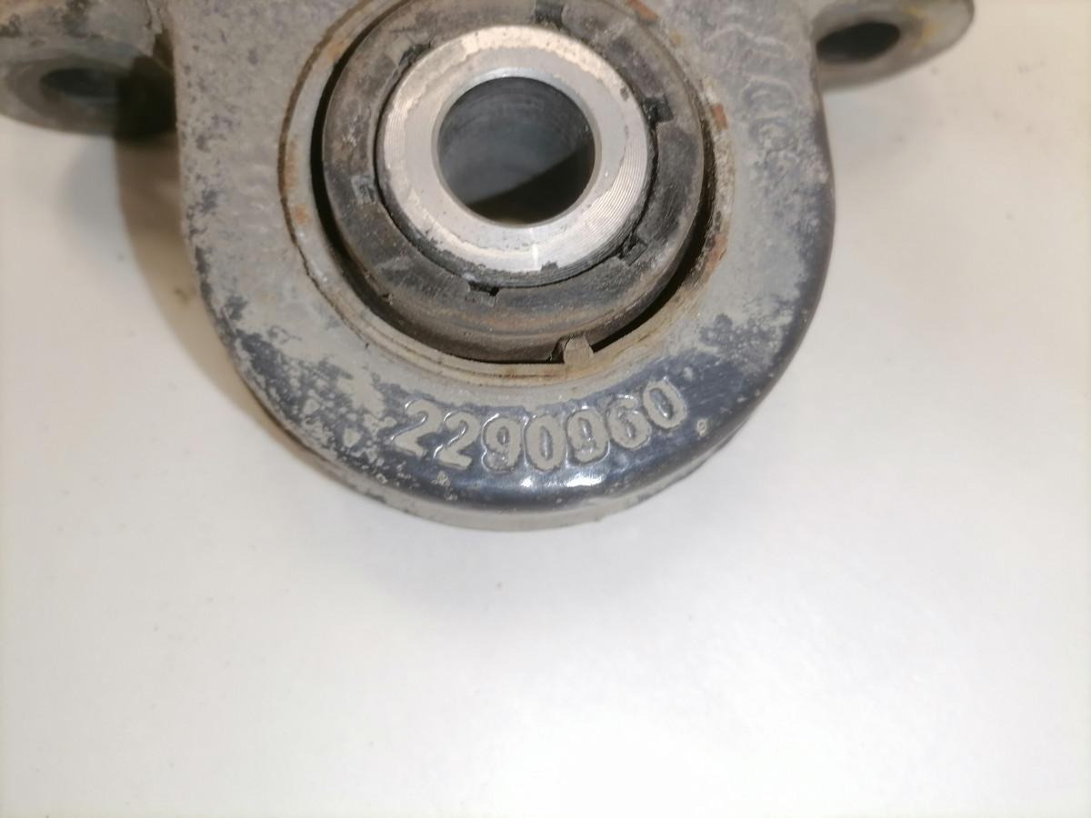Scania Anti roll bar bracket 2290960 - Barra estabilizadora para Camião: foto 5 Scania Anti roll bar bracket 2290960 - Barra estabilizadora para Camião: foto 5