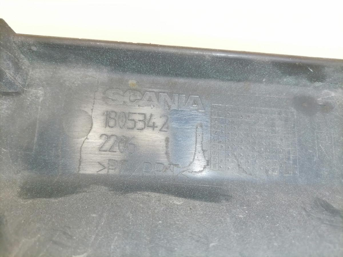 Scania Astmelaua plastik kate, ülemine parem 1805342 - Estribo para Camião: foto 3 Scania Astmelaua plastik kate, ülemine parem 1805342 - Estribo para Camião: foto 3