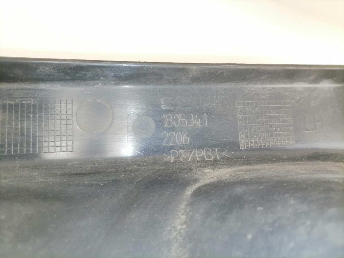 Scania Astmelaua plastik kate, ülemine vasak 1805341 - Estribo para Camião: foto 4 Scania Astmelaua plastik kate, ülemine vasak 1805341 - Estribo para Camião: foto 4