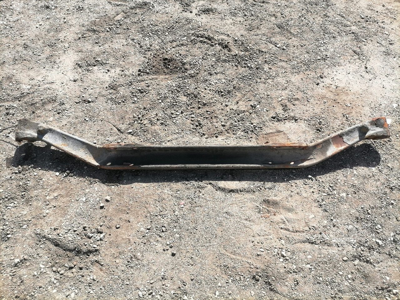 Scania Axel housing 1394399 - Eixo dianteiro para Camião: foto 3 Scania Axel housing 1394399 - Eixo dianteiro para Camião: foto 3