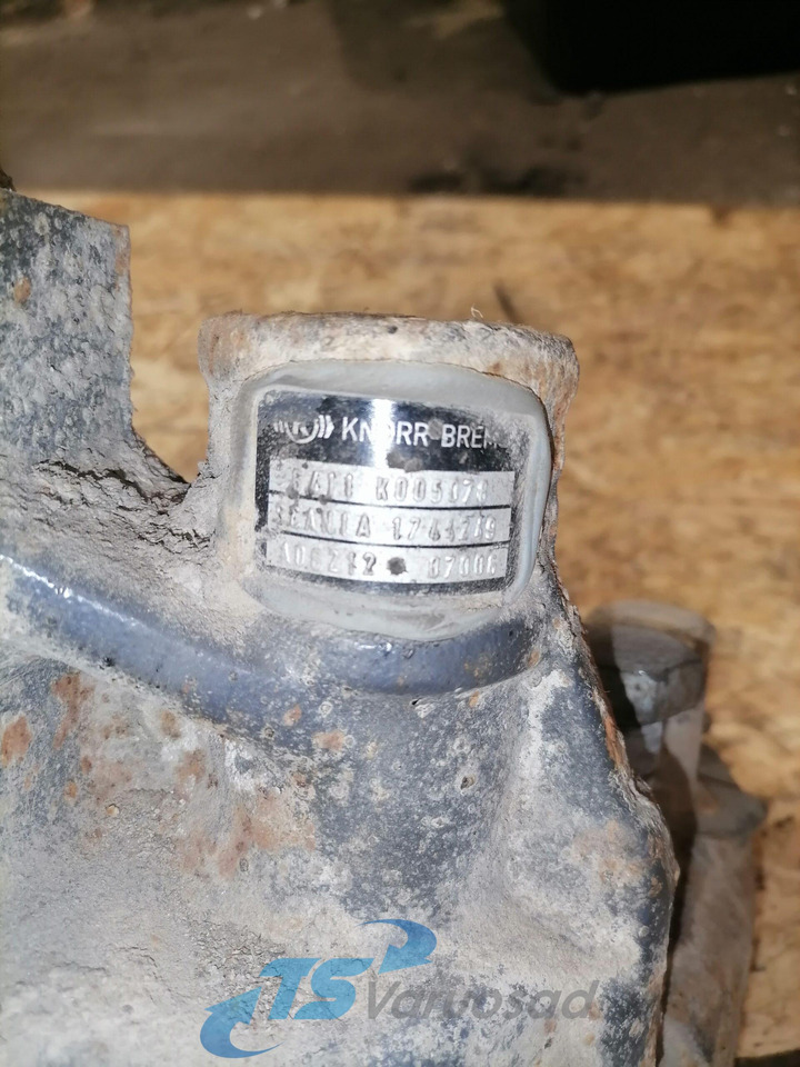 Scania Brake caliper 1744249 - Peças de freio para Camião: foto 5 Scania Brake caliper 1744249 - Peças de freio para Camião: foto 5