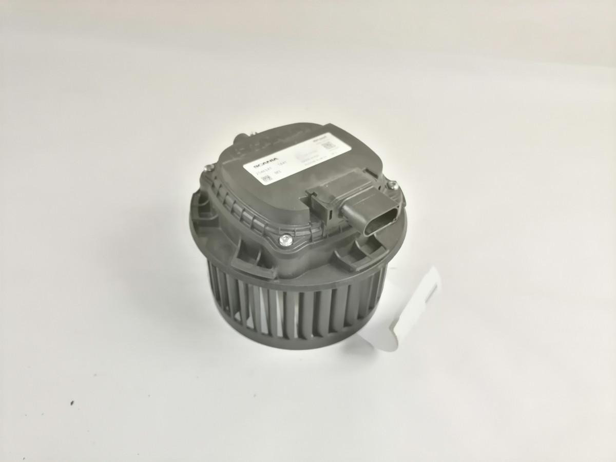 Scania Cab fan 2546341 - Aquecimento/ Ventilação para Camião: foto 2 Scania Cab fan 2546341 - Aquecimento/ Ventilação para Camião: foto 2