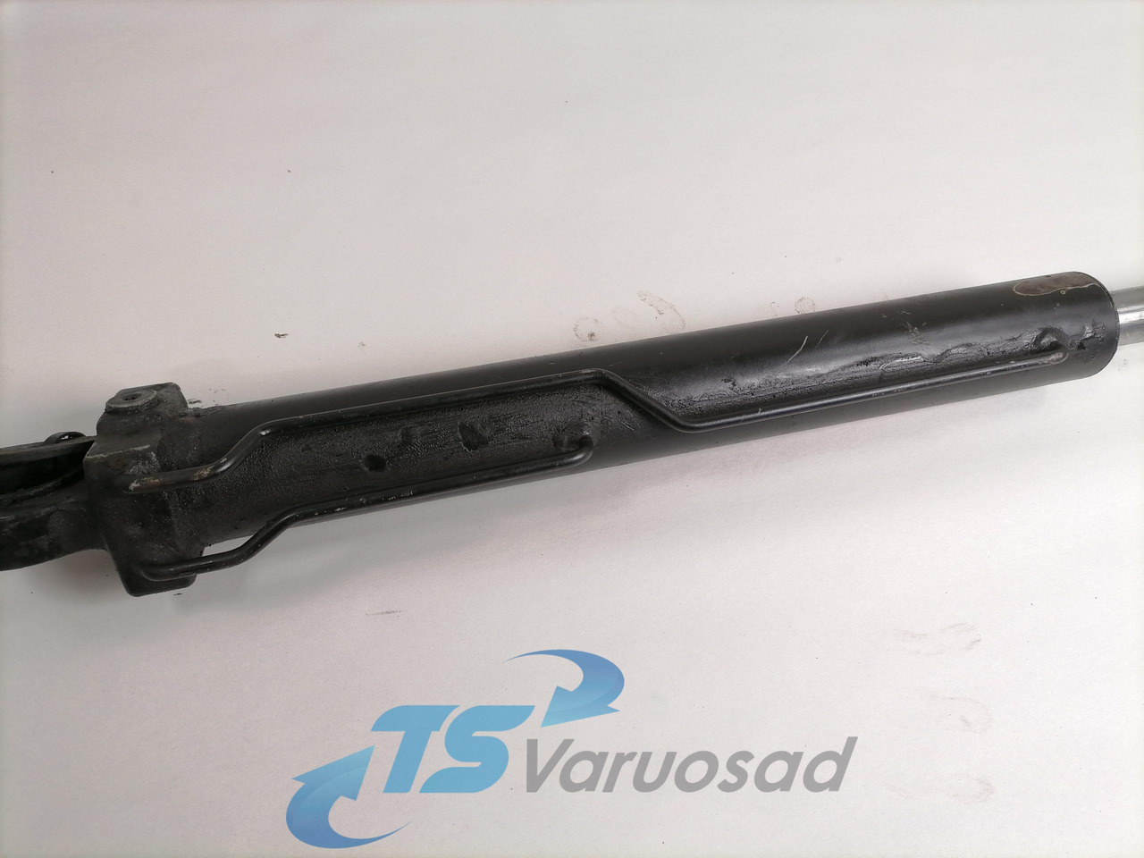 Scania Cab tilting cylinder 1549737 - Suspensão da cabina para Camião: foto 3 Scania Cab tilting cylinder 1549737 - Suspensão da cabina para Camião: foto 3