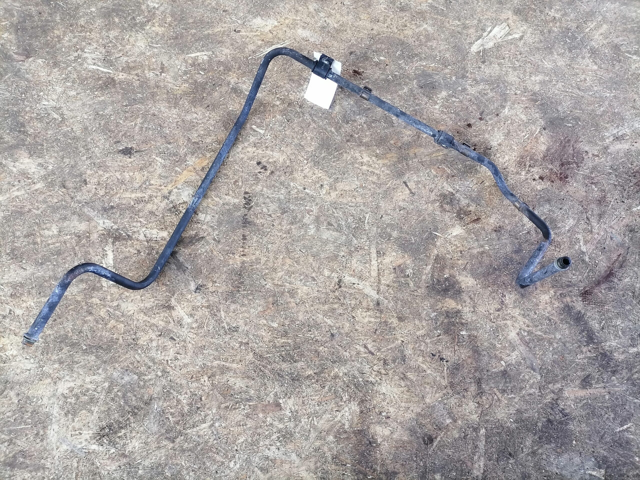 Scania Compressor air pipe 1863947 - Compressor, sistema de ar comprimido para Camião: foto 1 Scania Compressor air pipe 1863947 - Compressor, sistema de ar comprimido para Camião: foto 1