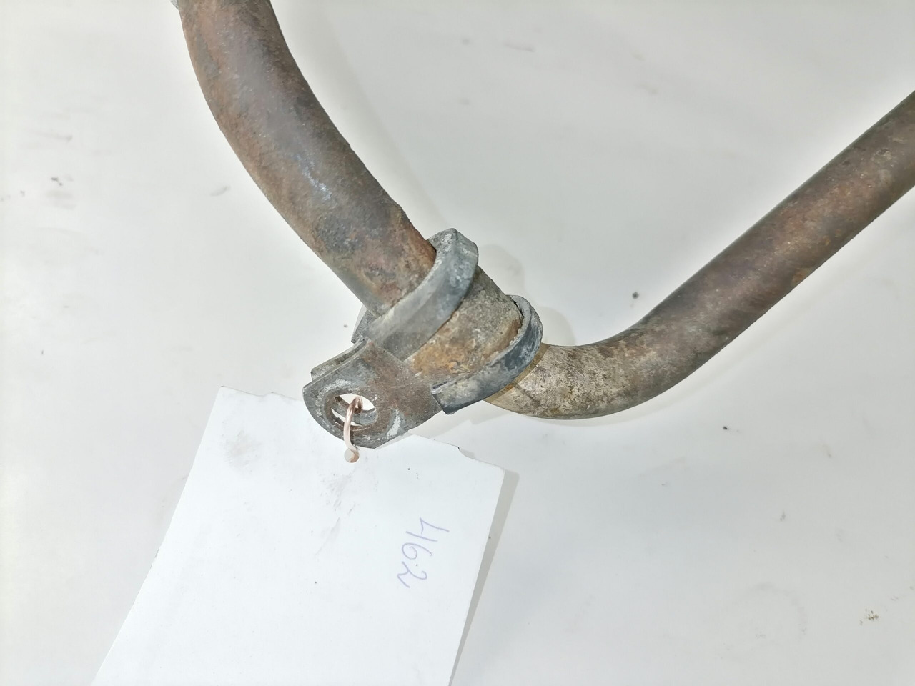 Scania Compressor air pipe 1933077 - Compressor, sistema de ar comprimido para Camião: foto 4 Scania Compressor air pipe 1933077 - Compressor, sistema de ar comprimido para Camião: foto 4