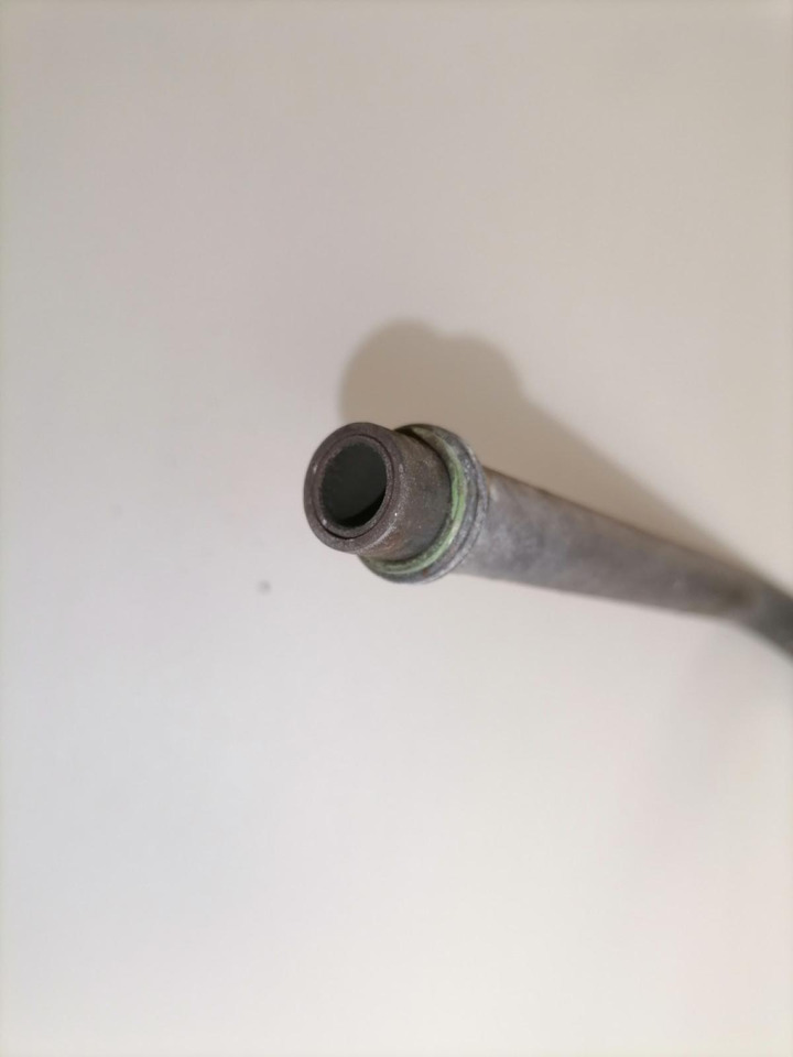 Scania Compressor air pipe 2978408 - Compressor, sistema de ar comprimido para Camião: foto 4 Scania Compressor air pipe 2978408 - Compressor, sistema de ar comprimido para Camião: foto 4