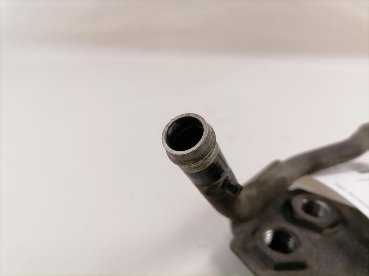 Scania Coolant pipe 2297015 - Sistema de arrefecimento para Camião: foto 4 Scania Coolant pipe 2297015 - Sistema de arrefecimento para Camião: foto 4
