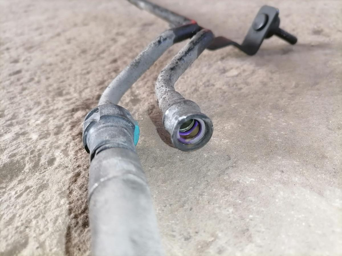 Scania Coolant pipe 2451636 - Sistema de arrefecimento para Camião: foto 5 Scania Coolant pipe 2451636 - Sistema de arrefecimento para Camião: foto 5