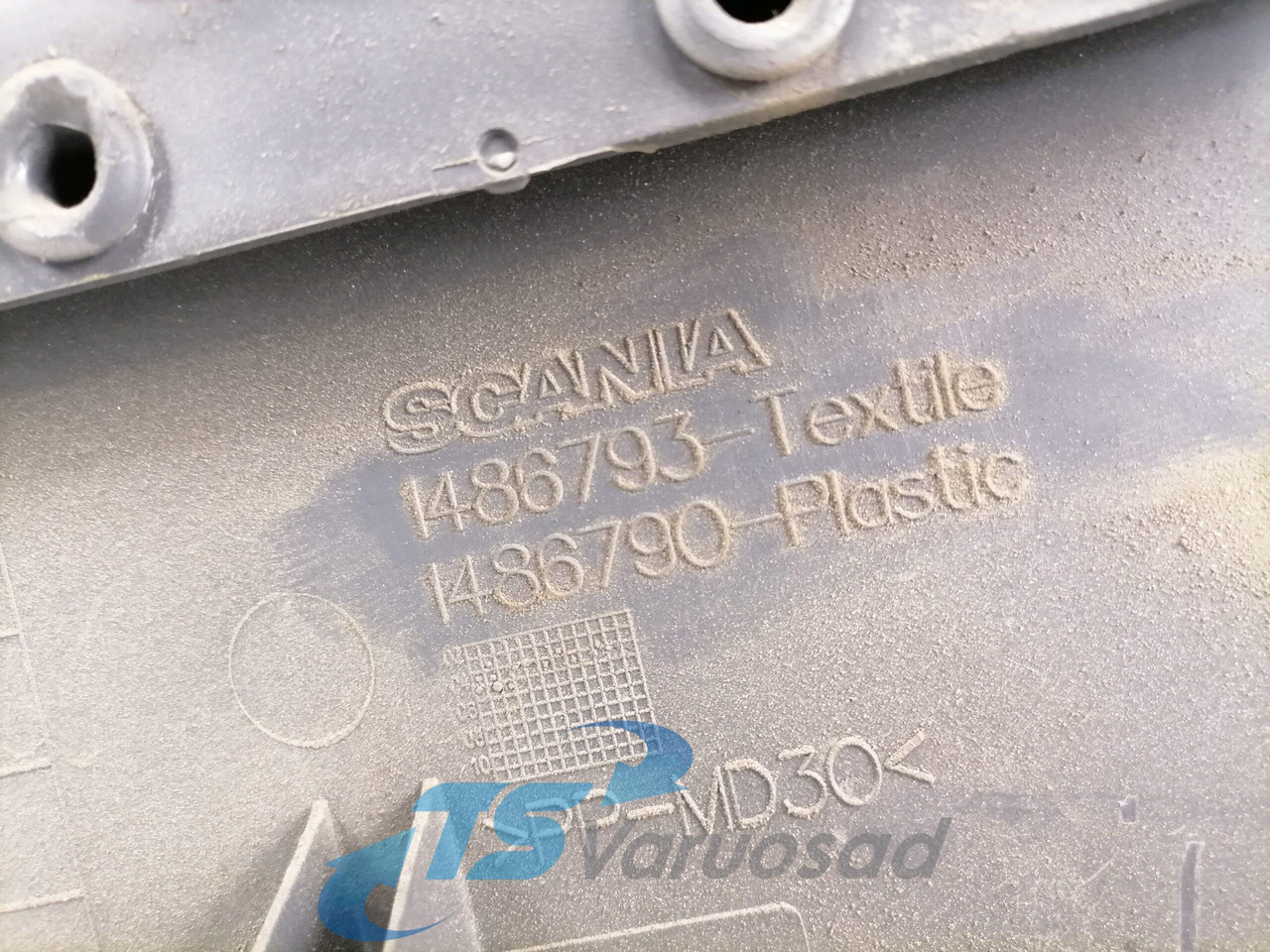 Scania Door trim panel 1486793 - Porta e peças para Camião: foto 4 Scania Door trim panel 1486793 - Porta e peças para Camião: foto 4