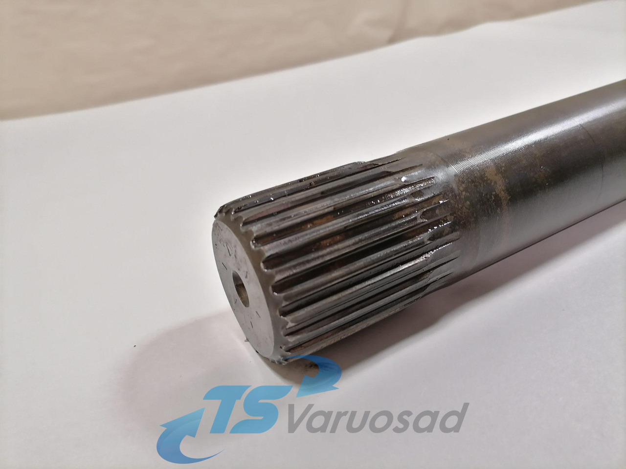Scania Drive shaft 1761195 - Semi eixo para Camião: foto 2 Scania Drive shaft 1761195 - Semi eixo para Camião: foto 2