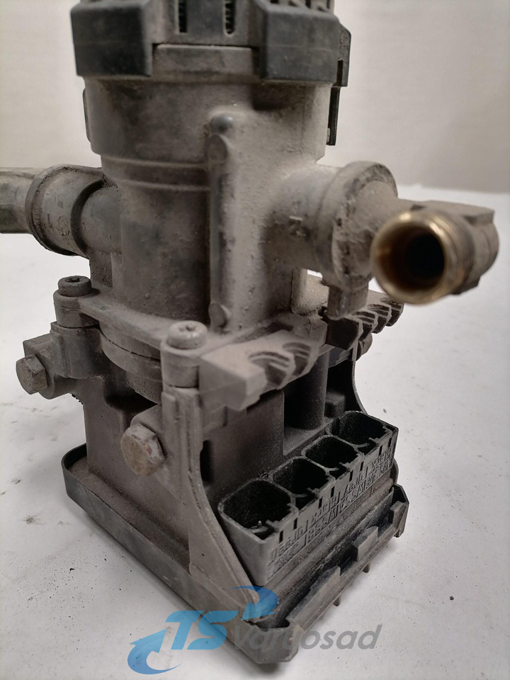 Scania EBS brake valve 1754939 - Válvula de freio para Camião: foto 3 Scania EBS brake valve 1754939 - Válvula de freio para Camião: foto 3