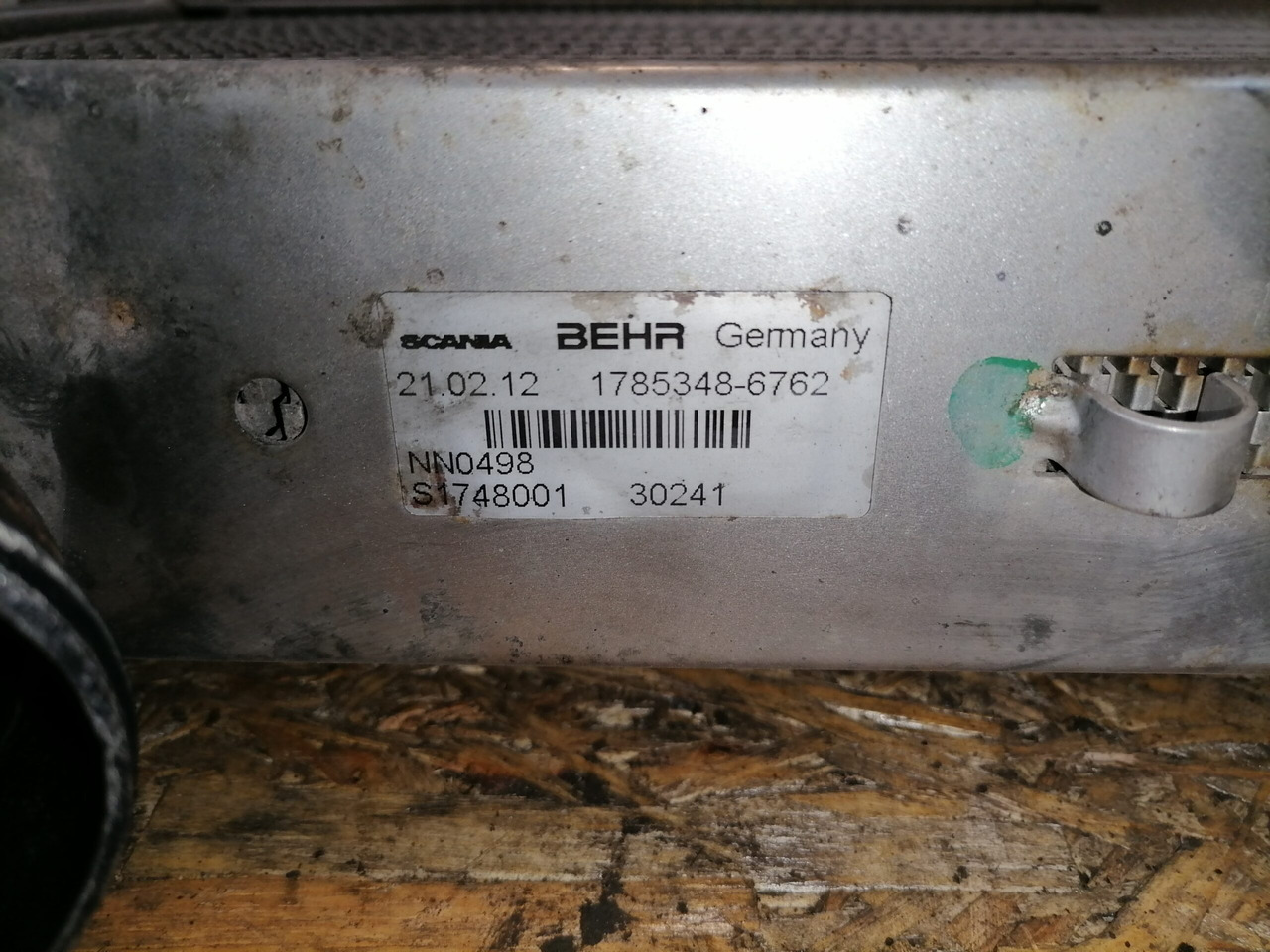Scania EGR radiator 1785348 - Radiador EGR para Camião: foto 4 Scania EGR radiator 1785348 - Radiador EGR para Camião: foto 4