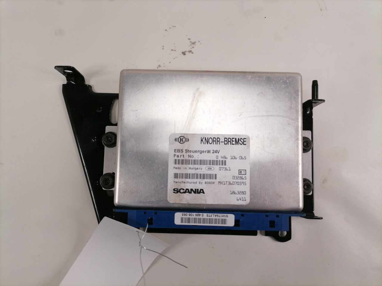 Scania Ecu, EBS 1863280 - Centralina electrónica para Camião: foto 4 Scania Ecu, EBS 1863280 - Centralina electrónica para Camião: foto 4