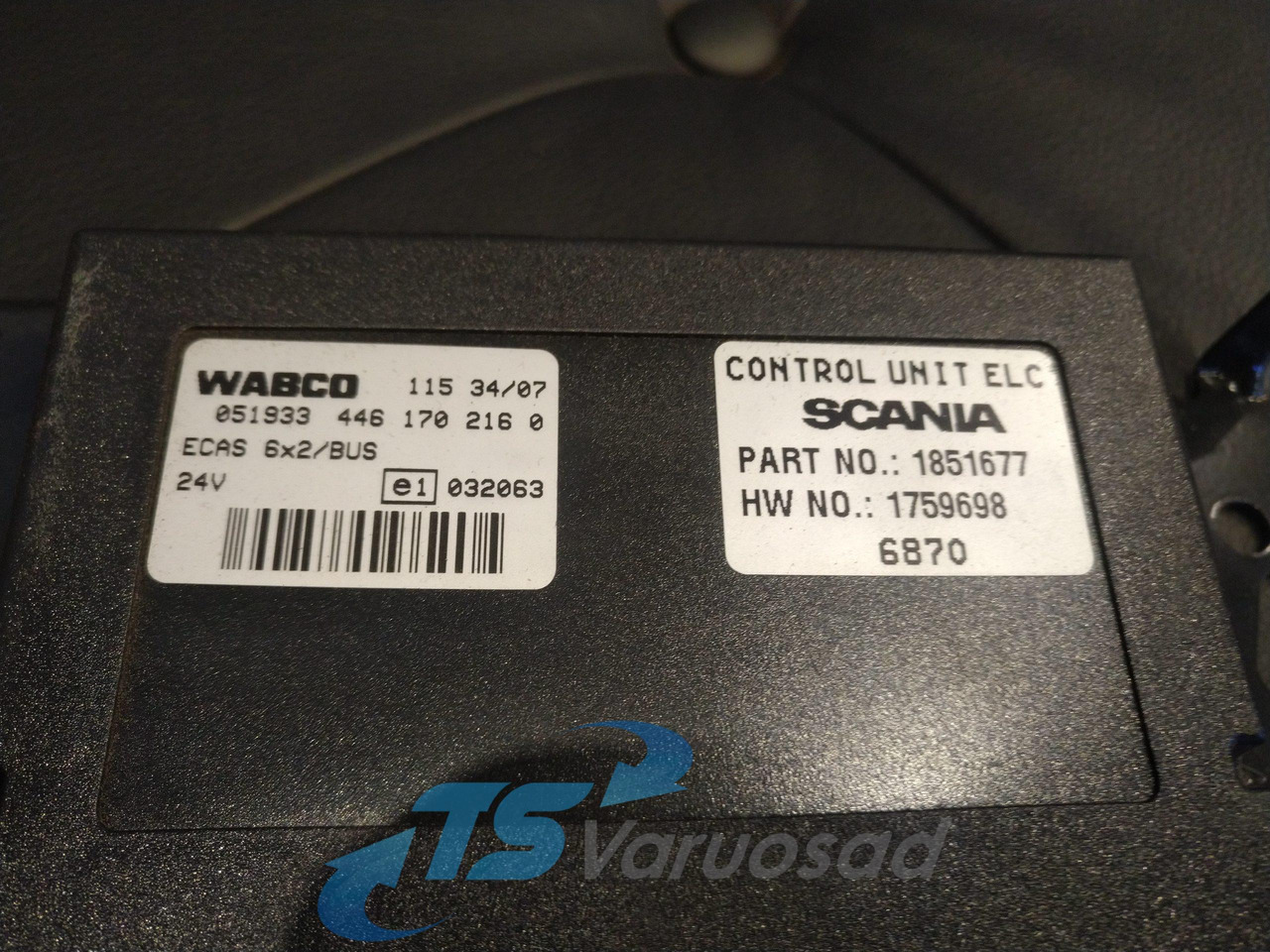 Scania Ecu, ECAS 1851677 - Centralina electrónica para Camião: foto 2 Scania Ecu, ECAS 1851677 - Centralina electrónica para Camião: foto 2