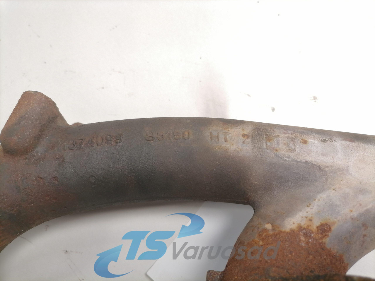 Scania Exhaust mainfold 1374099 - Colector de escape para Camião: foto 3 Scania Exhaust mainfold 1374099 - Colector de escape para Camião: foto 3