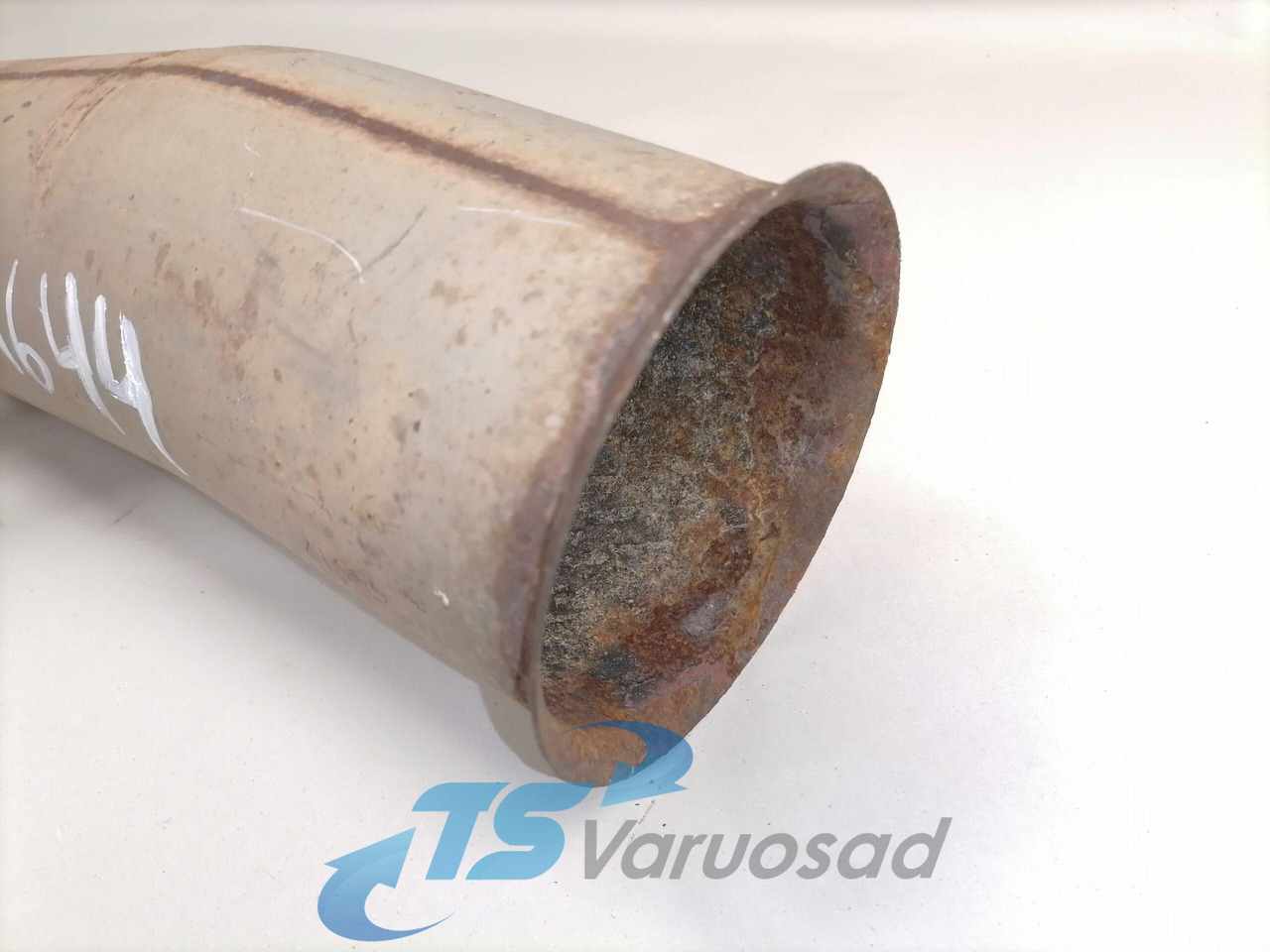 Scania Exhaust pipe 1413619 - Silenciador para Camião: foto 2 Scania Exhaust pipe 1413619 - Silenciador para Camião: foto 2