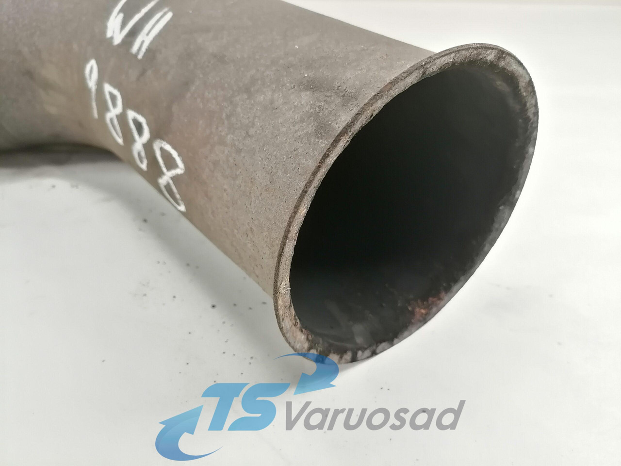 Scania Exhaust pipe 1545481 - Silenciador para Camião: foto 2 Scania Exhaust pipe 1545481 - Silenciador para Camião: foto 2