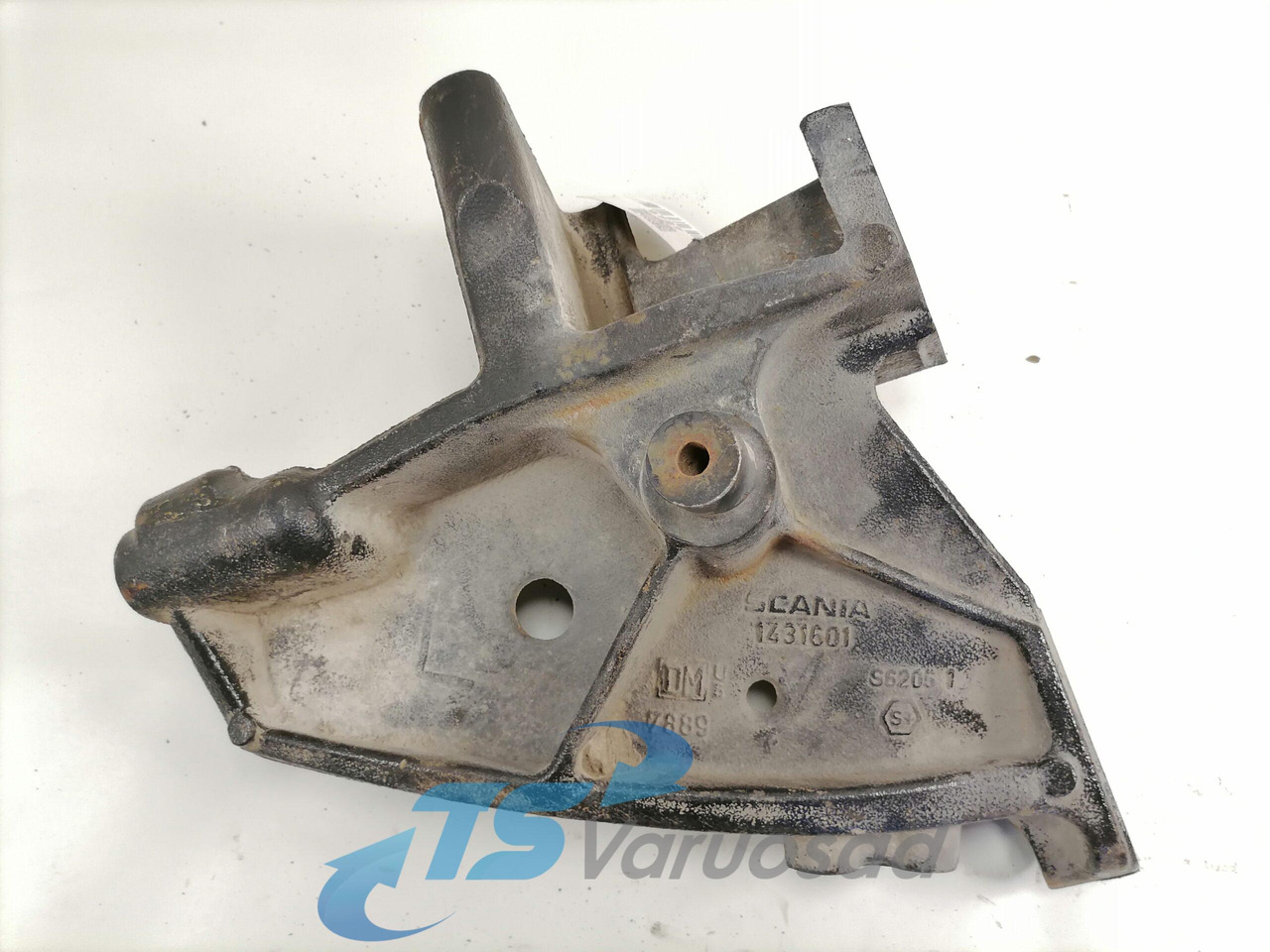 Scania Front bumper carrier 1431601 - Para-choque para Camião: foto 2 Scania Front bumper carrier 1431601 - Para-choque para Camião: foto 2