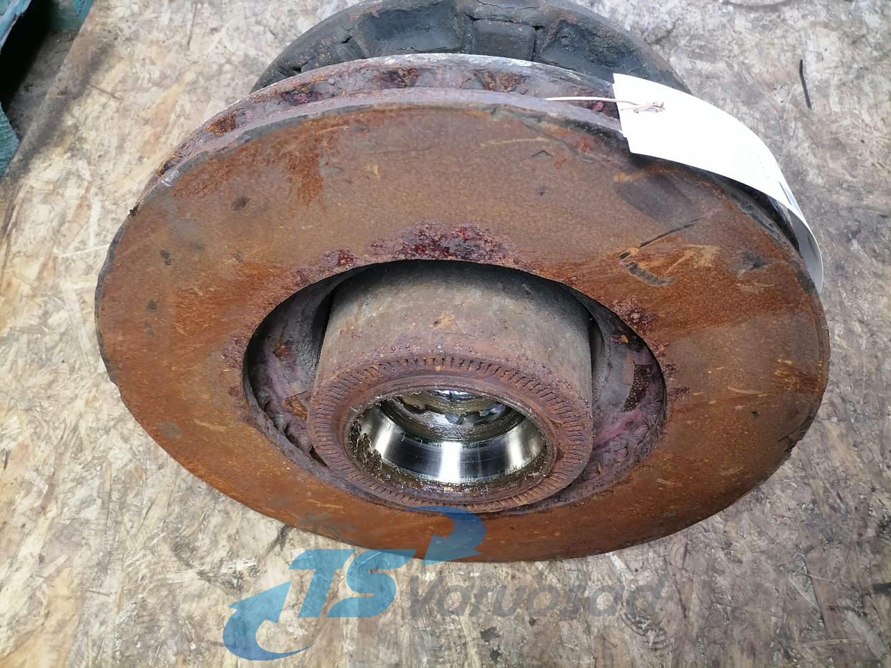Scania Front hub 1480933 - Cubo de roda para Camião: foto 3 Scania Front hub 1480933 - Cubo de roda para Camião: foto 3