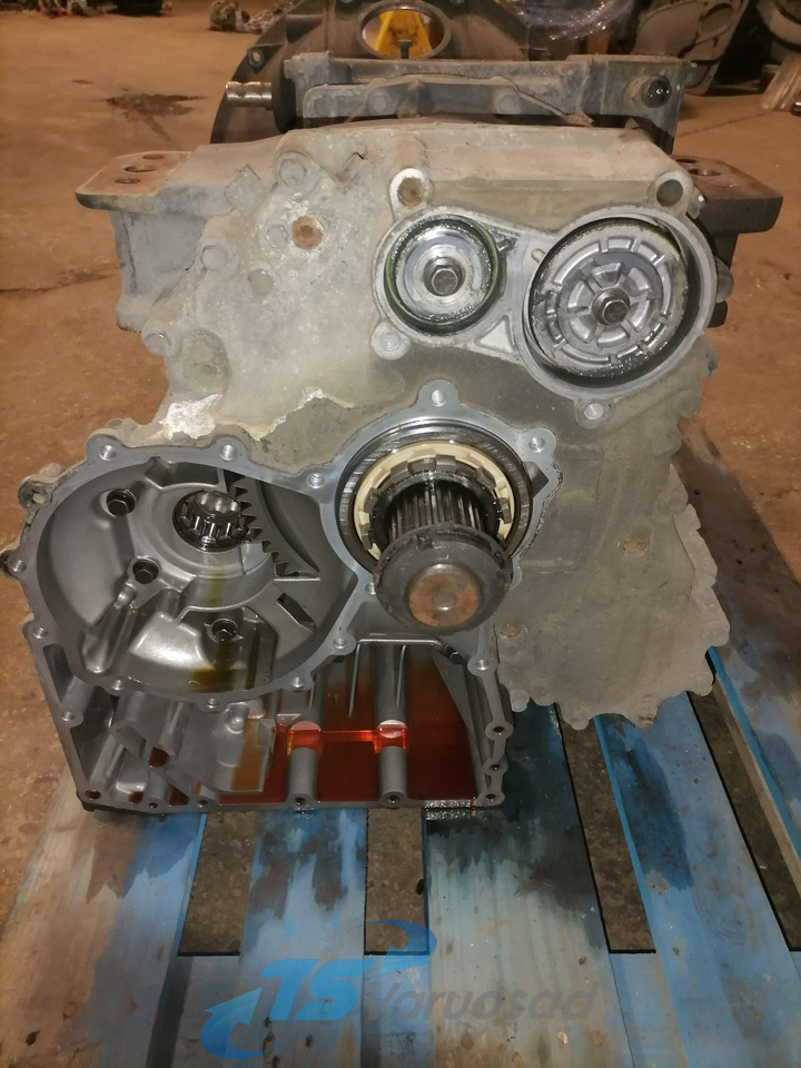 Scania Gerabox GRS895R - Caixas de velocidade e peças para Camião: foto 5 Scania Gerabox GRS895R - Caixas de velocidade e peças para Camião: foto 5