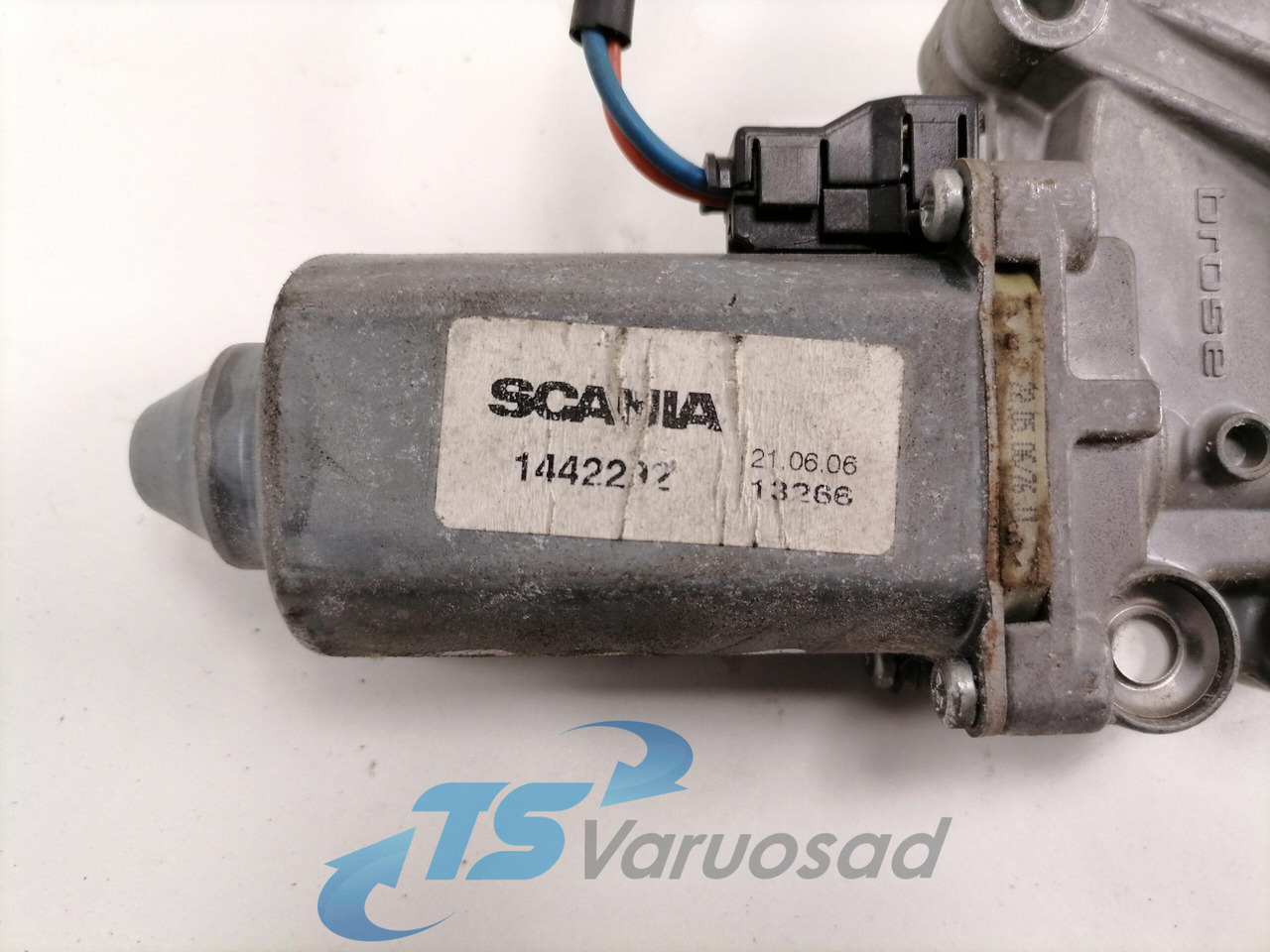 Scania Glass lift 1442292 - Vidro e peças para Camião: foto 3 Scania Glass lift 1442292 - Vidro e peças para Camião: foto 3