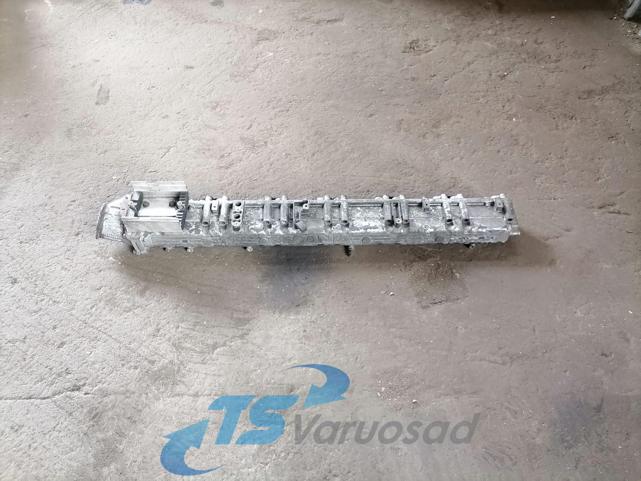 Scania Intake mainfold 1390209 - Coletor de admissão para Camião: foto 1 Scania Intake mainfold 1390209 - Coletor de admissão para Camião: foto 1