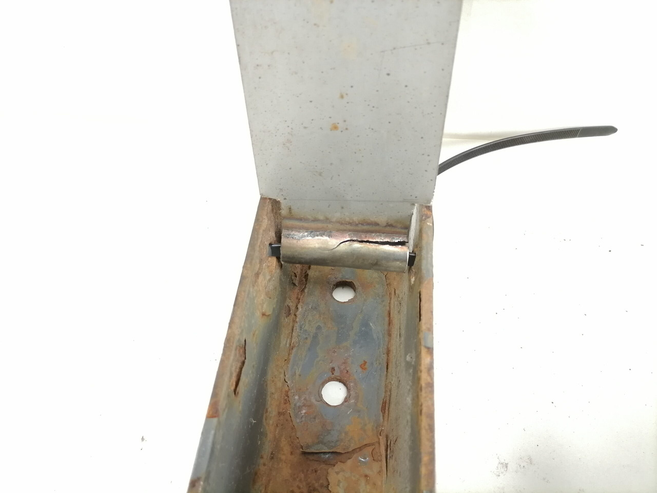 Scania Kandur, gaasiballoon 12345 - Tanque de combustível para Camião: foto 5 Scania Kandur, gaasiballoon 12345 - Tanque de combustível para Camião: foto 5