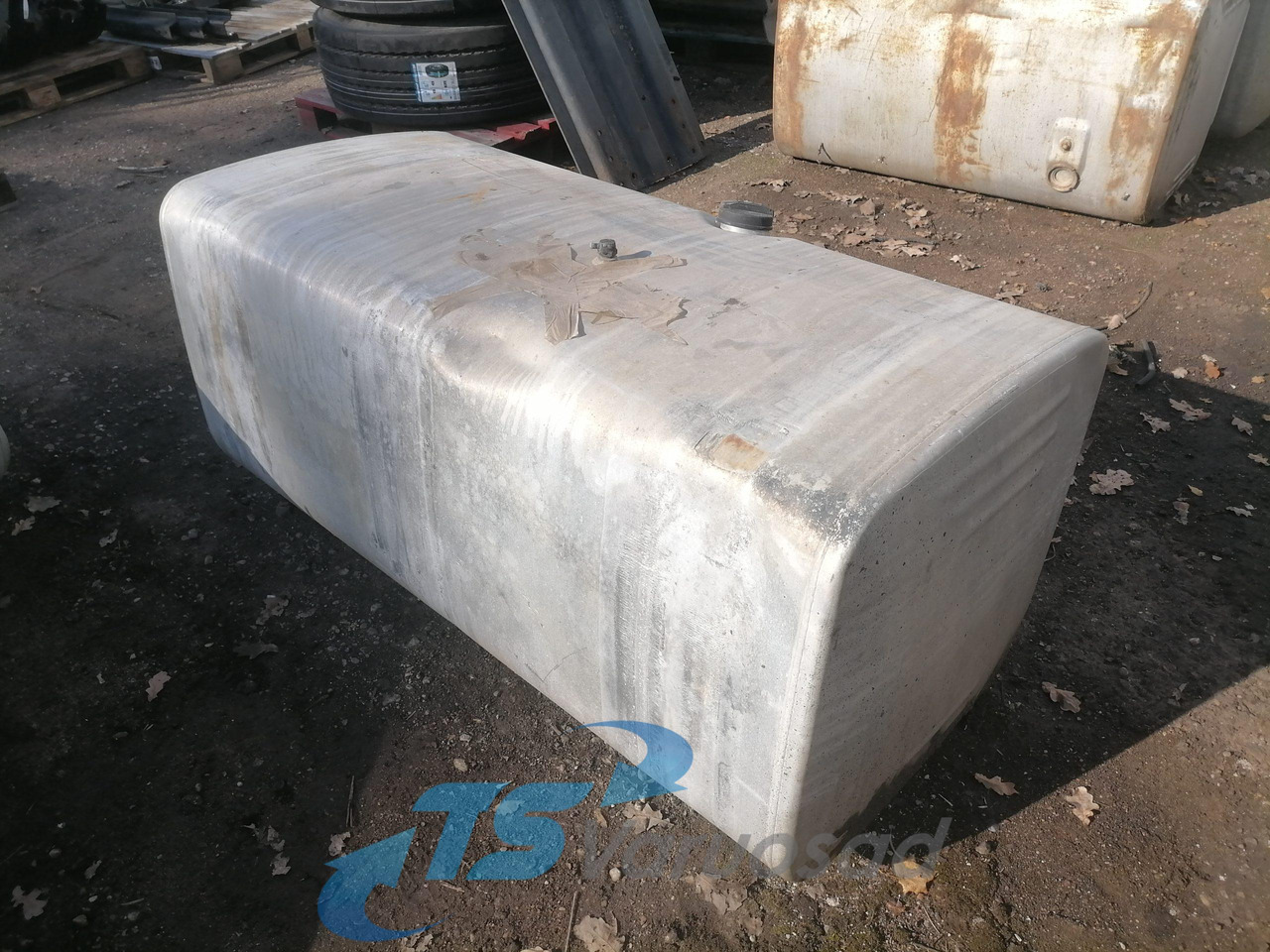 Scania Kütusepaak 600L 1423690 - Tanque de combustível para Camião: foto 4 Scania Kütusepaak 600L 1423690 - Tanque de combustível para Camião: foto 4