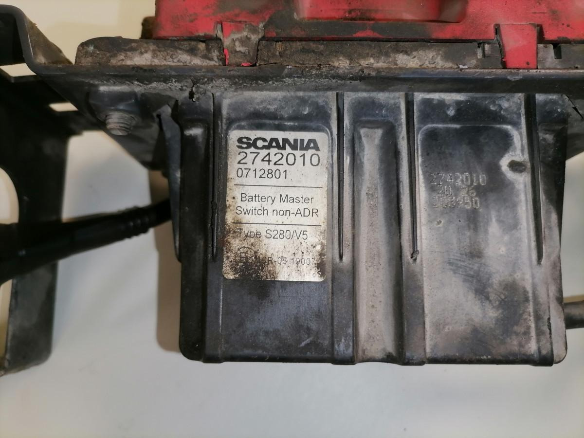 Scania Massilüliti 2742010 - Relé para Camião: foto 5 Scania Massilüliti 2742010 - Relé para Camião: foto 5