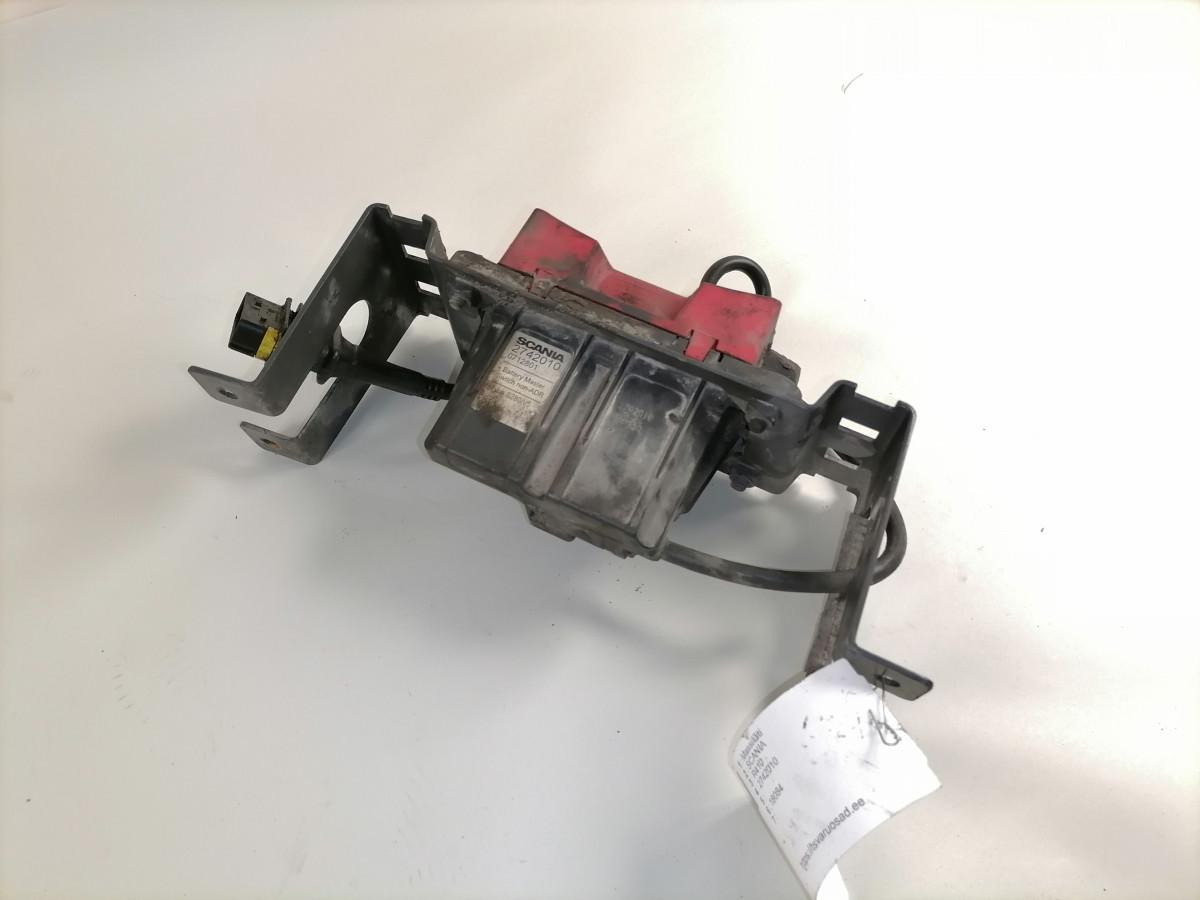 Scania Massilüliti 2742010 - Relé para Camião: foto 3 Scania Massilüliti 2742010 - Relé para Camião: foto 3