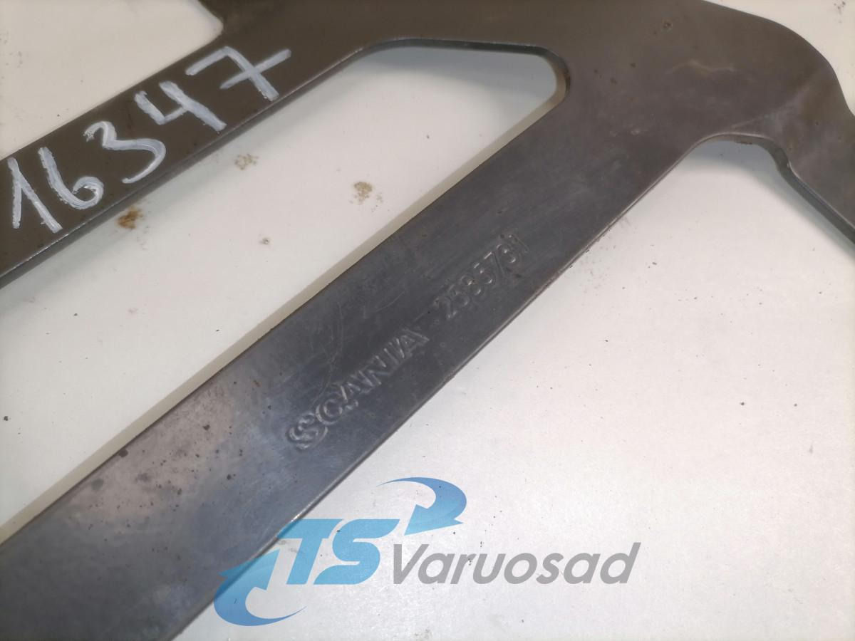 Scania Mudguard bracket 2585731 - Peça universal para Camião: foto 4 Scania Mudguard bracket 2585731 - Peça universal para Camião: foto 4