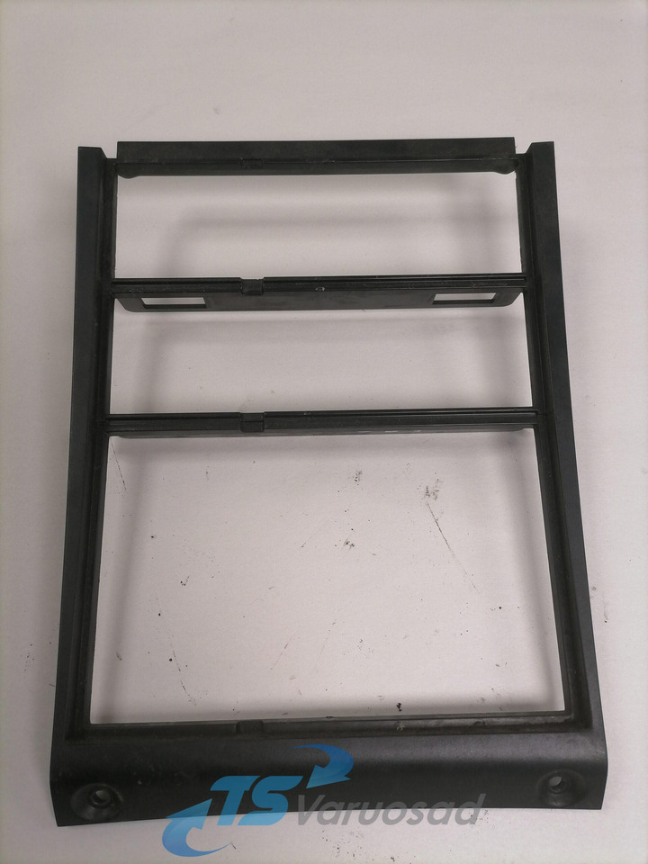 Scania Plastic cover 1425835 - Peça universal para Camião: foto 1 Scania Plastic cover 1425835 - Peça universal para Camião: foto 1