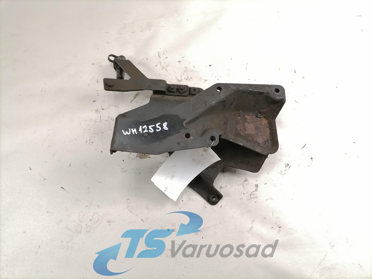 Scania Roolisüsteemi õlimahuti kandur 1446713 - Mangueira de direção para Camião: foto 1 Scania Roolisüsteemi õlimahuti kandur 1446713 - Mangueira de direção para Camião: foto 1