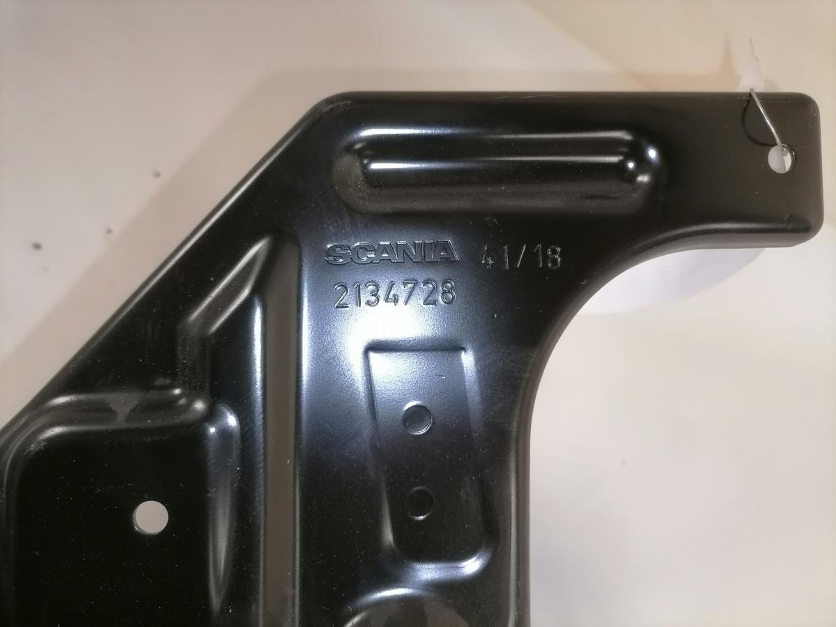 Scania Salongi kronstein 2134728 - Peça universal para Camião: foto 4 Scania Salongi kronstein 2134728 - Peça universal para Camião: foto 4