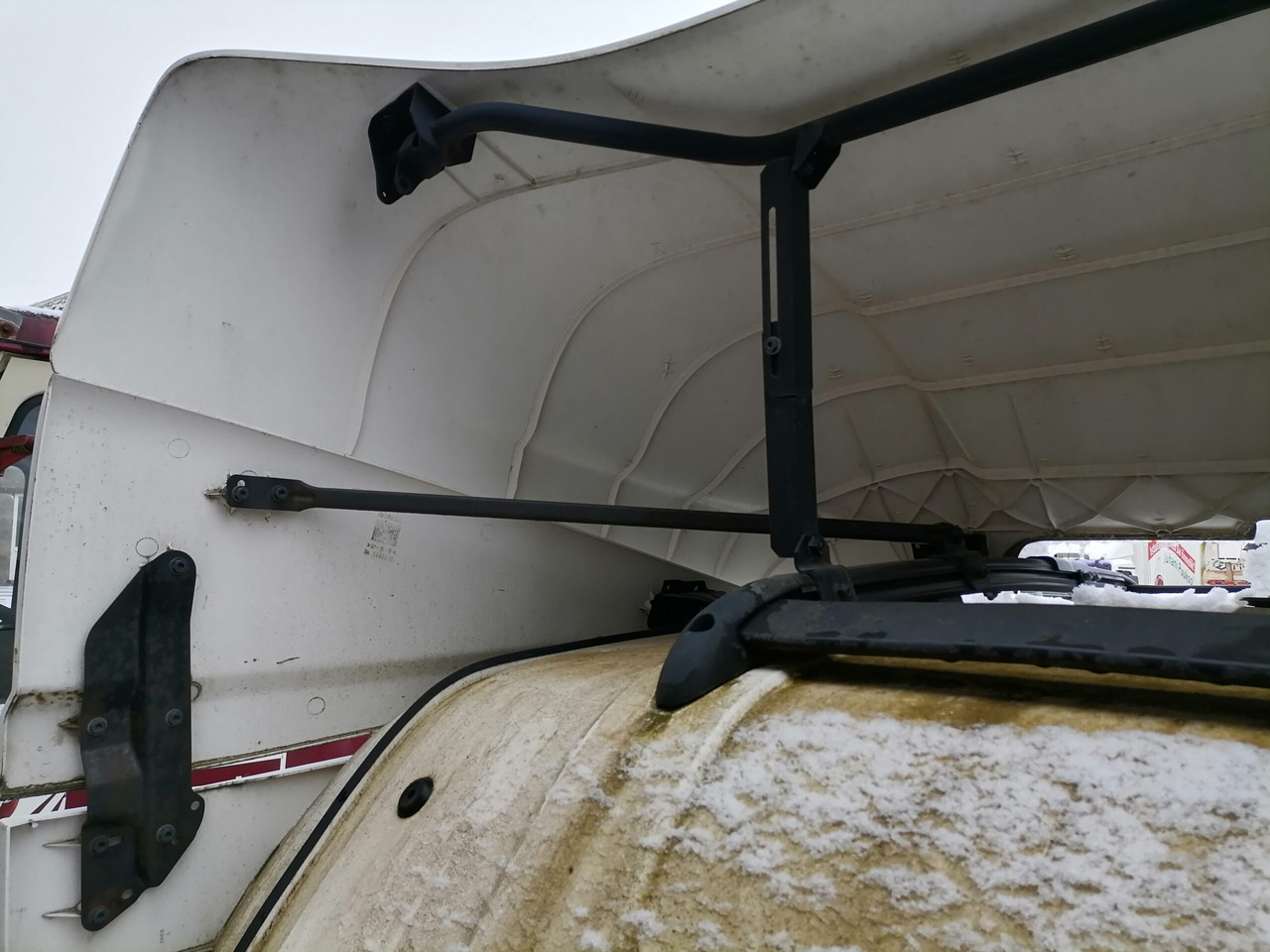 Aerodinâmica/ Aerofólio para Camião Scania Scania cab wind deflector, roof 1757973: foto 7