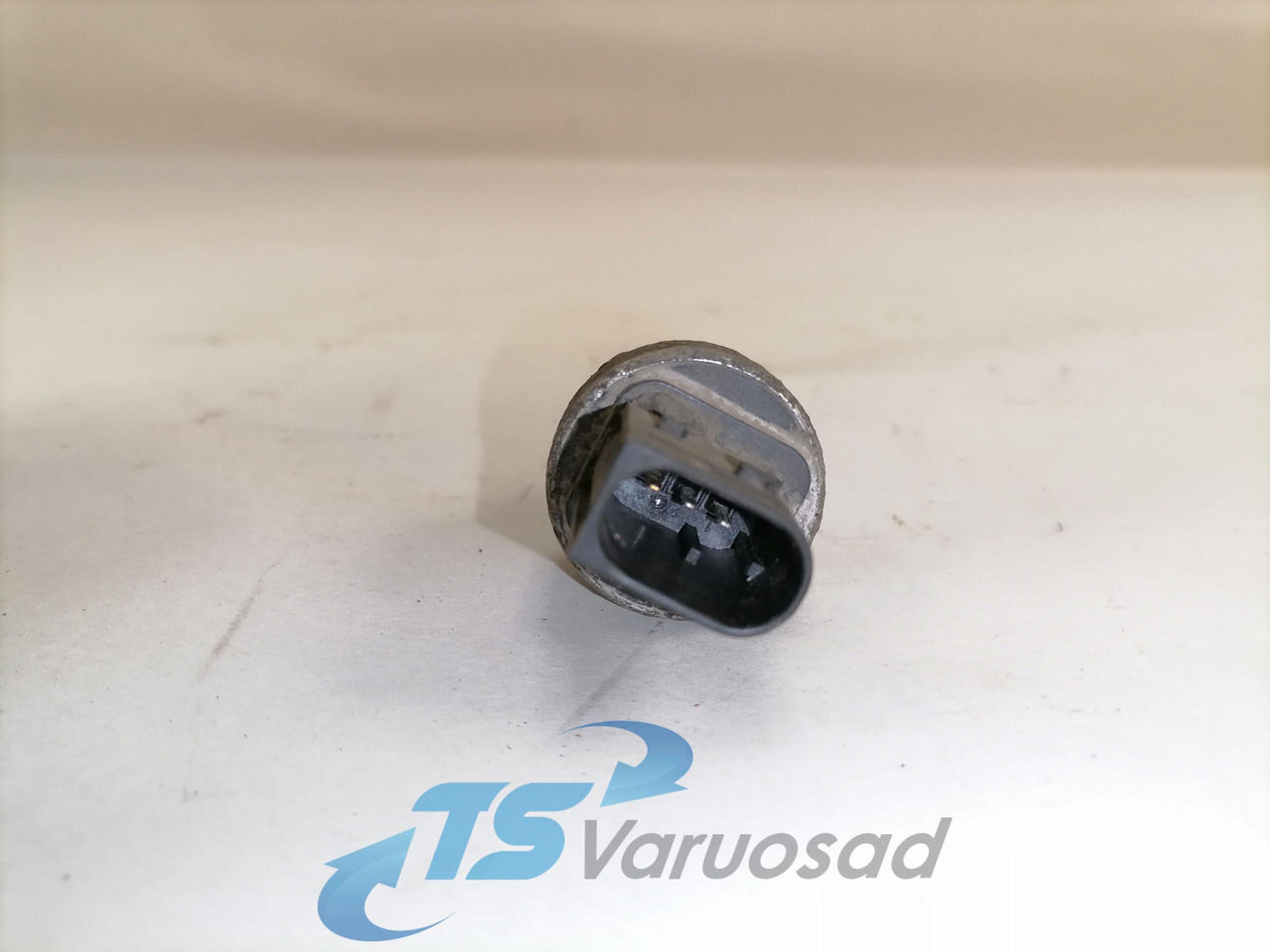 Scania Sensor, air pressure 1889798 - Sensor para Camião: foto 2 Scania Sensor, air pressure 1889798 - Sensor para Camião: foto 2