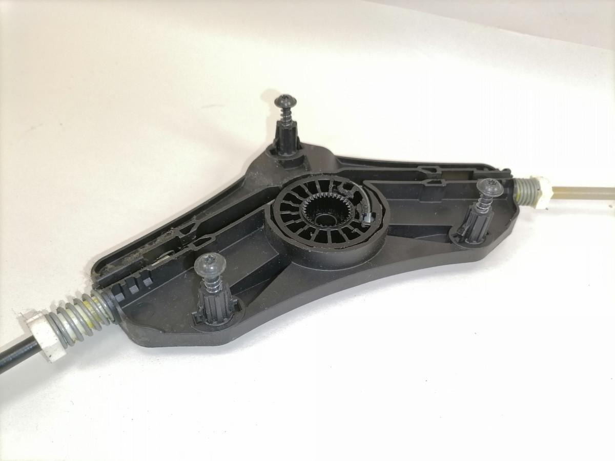 Scania Side window lifting mechanism 2053163 - Vidro e peças para Camião: foto 3 Scania Side window lifting mechanism 2053163 - Vidro e peças para Camião: foto 3